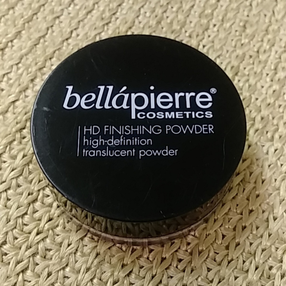 PICK 5 FOR 25 BELLAPIERRE FINISHING POWDER